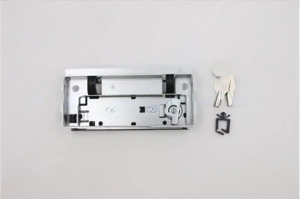 MECH_ASM Hot Plug HDD bzl,P340,FXN, Part #: 5M10U50239 Information Technology LENOVO