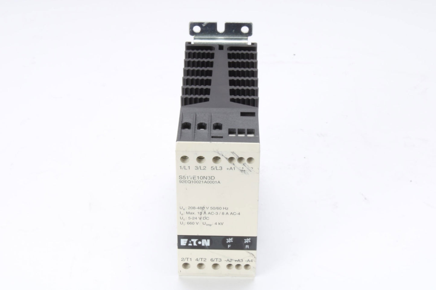 SOLID-STATE REVERSING CONTACTOR. 92EQ10021A0001A. RATED FOR 208-480 V AND CAN HANDLE UP TO 10 A (AC-3) OR 8 A (AC-4) Renewable Energy DEX