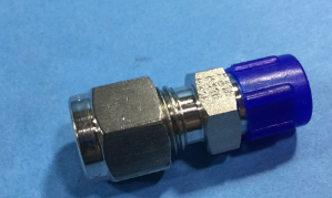 COOLING WATER OUTLET CONNECTOR