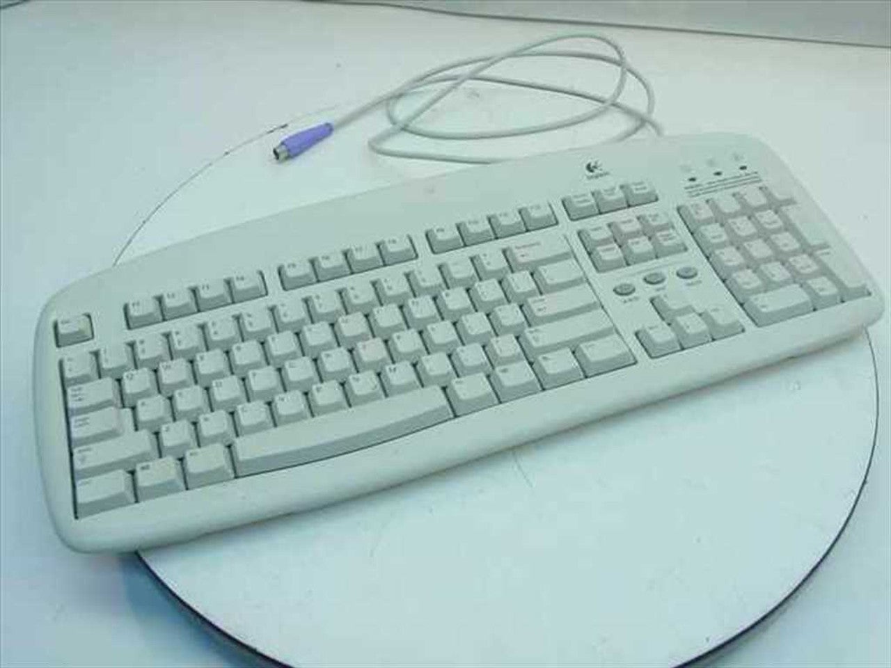 LOGITECH Y-SG13 KEYBOARD, 104-KEY PS/2 Information Technology DEX 