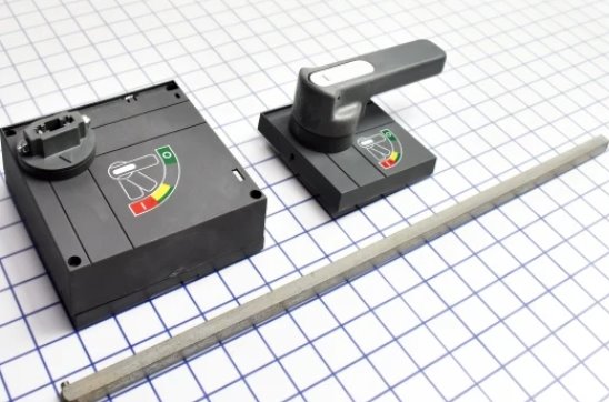 ROTARY HANDLE OPERATING MECHANISM, STD. COMPARTMENT DOOR ADJ. DEPTH L-500MM + HANDLE L-125MM PADLOCK DEVICE + DOOR INTERLOCK S7 Renewable Energy DEX 